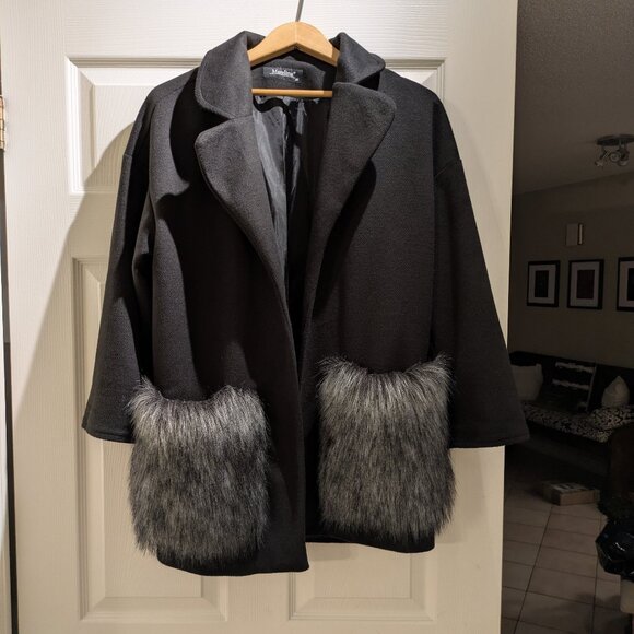 Black Faux Fur Jacket - Picture 1 of 4